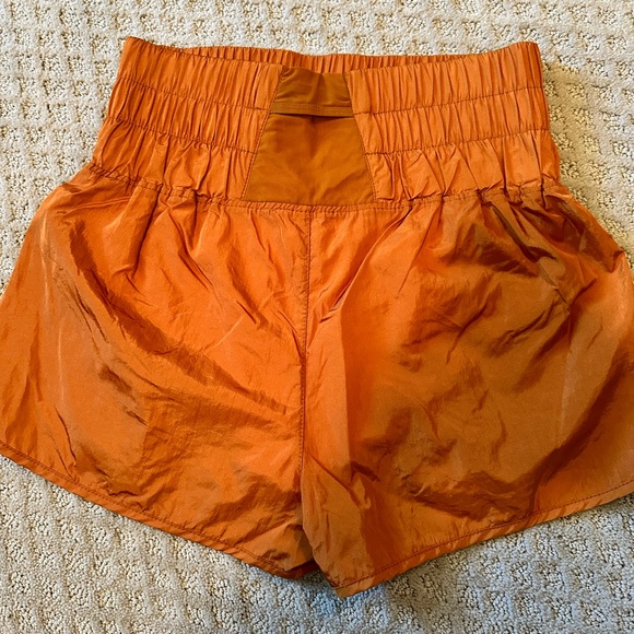 NWOT sz M Free People Movement The Way Home Shorts Russet Orange - Picture 4 of 8